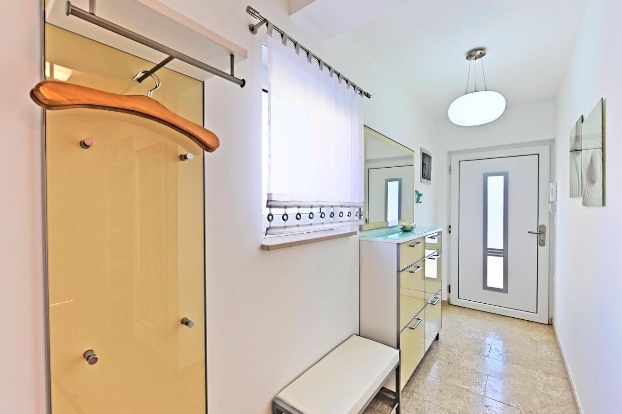 Casa Tara Three-Bedroom Holiday Home プーラ エクステリア 写真